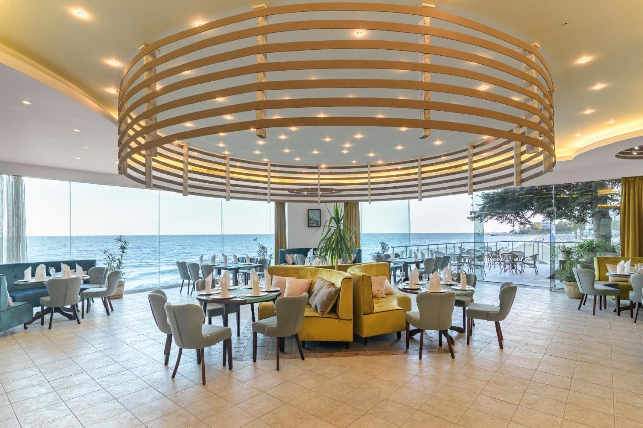 Marina Hotel, Sunny Day Warna Exterior foto