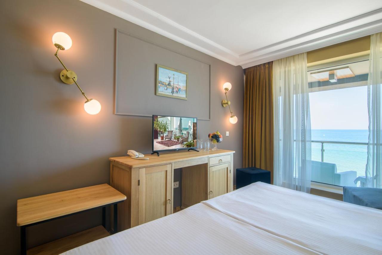 Marina Hotel, Sunny Day Warna Exterior foto