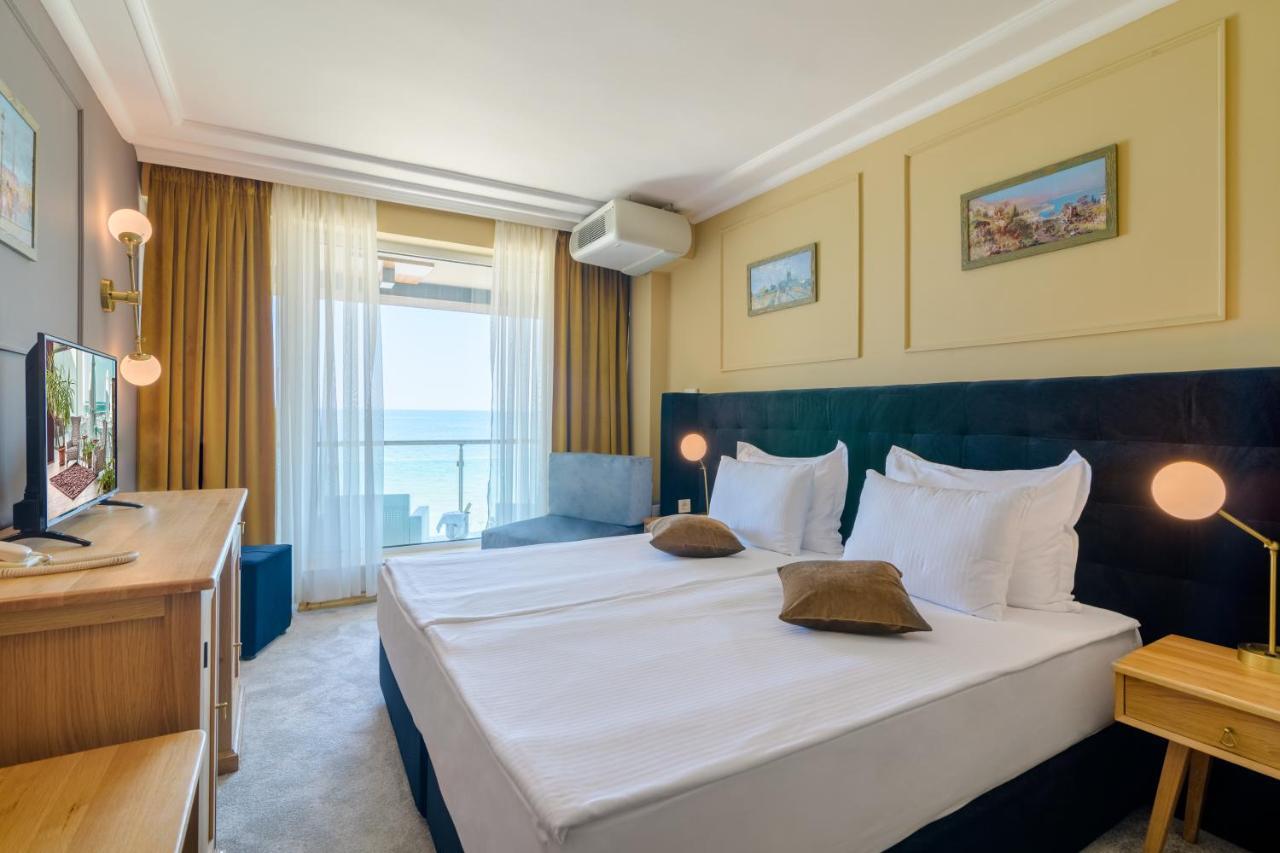 Marina Hotel, Sunny Day Warna Exterior foto