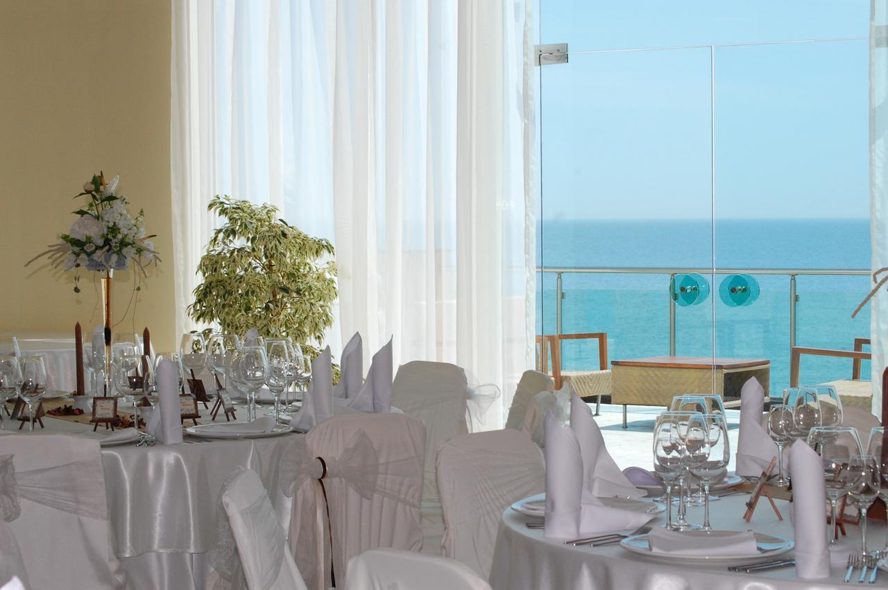 Marina Hotel, Sunny Day Warna Exterior foto